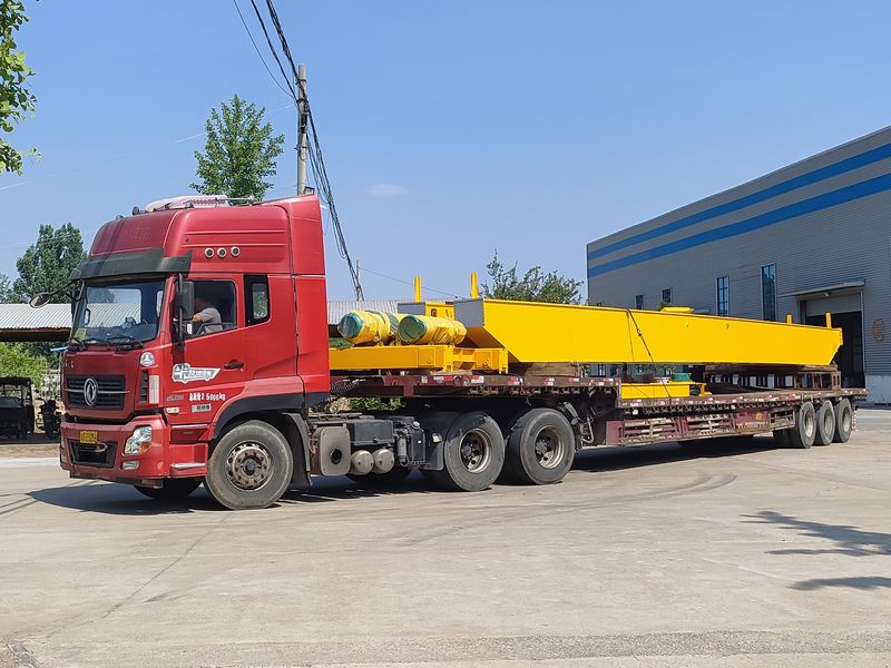 電動葫蘆橋式起重機  LH16/5t-16.4m 制作完成，發(fā)往湖南交付客戶使用。