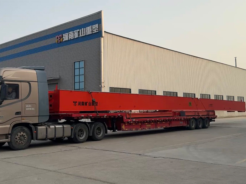 葫蘆雙 LH3t-9.6m  制作完成 裝車發(fā)出